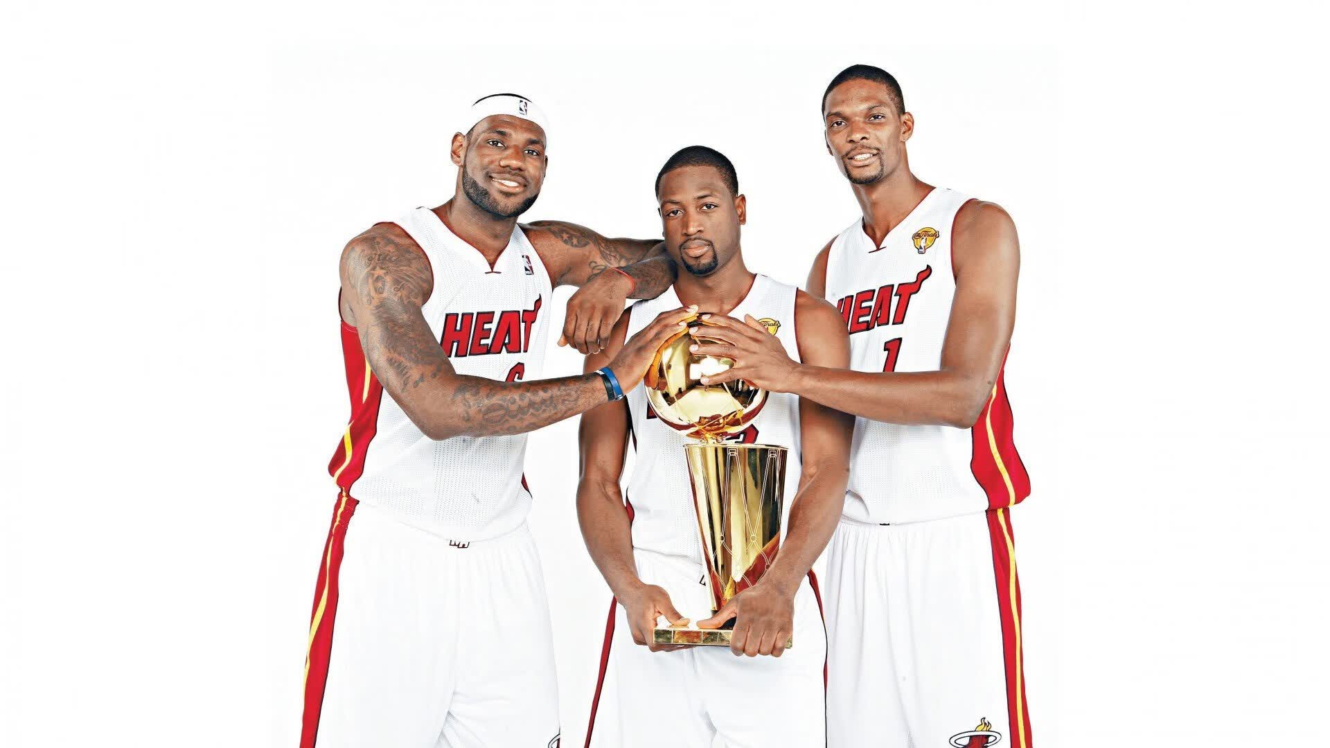 VAR判罚再引争议,切尔西点球引发AC米兰众怒,科技哨声下的足球公信力何去何从?VAR争议再起,切尔西点球引AC米兰怒斥,科技裁判的公信力面临考验